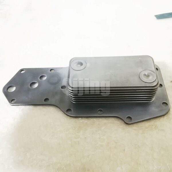 Cummins 6BT Oil cooler 3921558