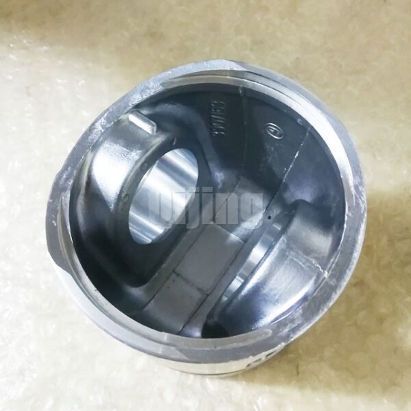 Cummins 6BT Piston 3927163