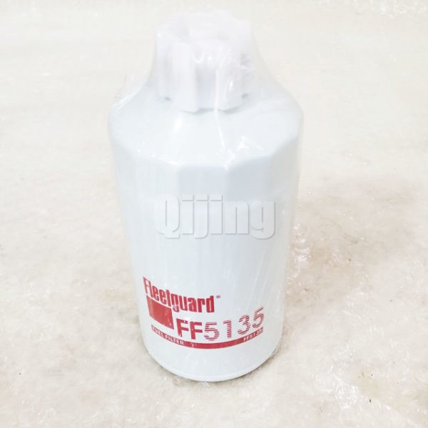 Fleetguard Fuel filter FF5135