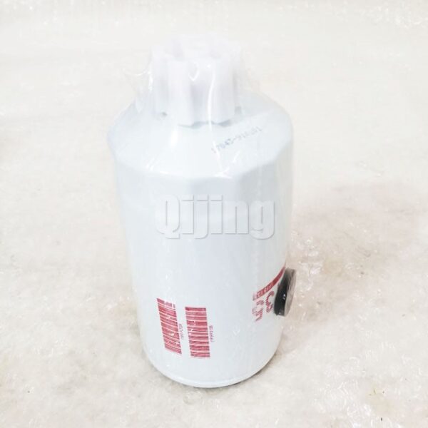 Fleetguard Fuel filter FF5135