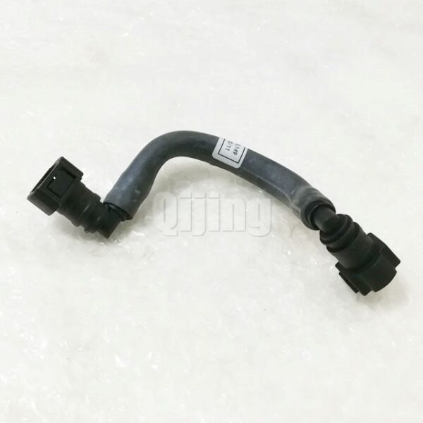 Cummins ISDe Fuel pipe 4983832