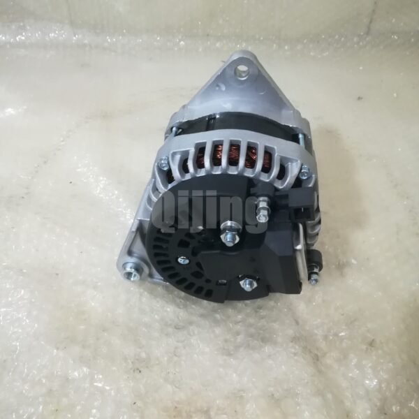 Cummins ISDe Alternator 5267512